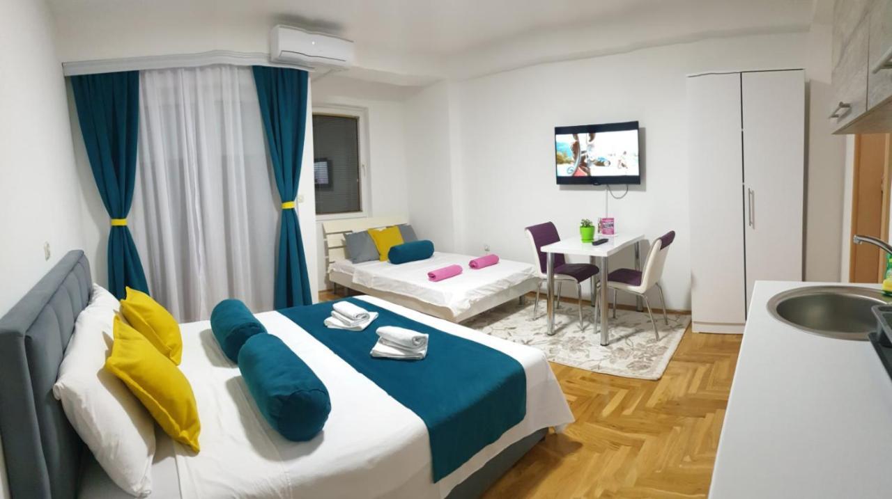Front Beach Exclusive Apartments Struga Extérieur photo