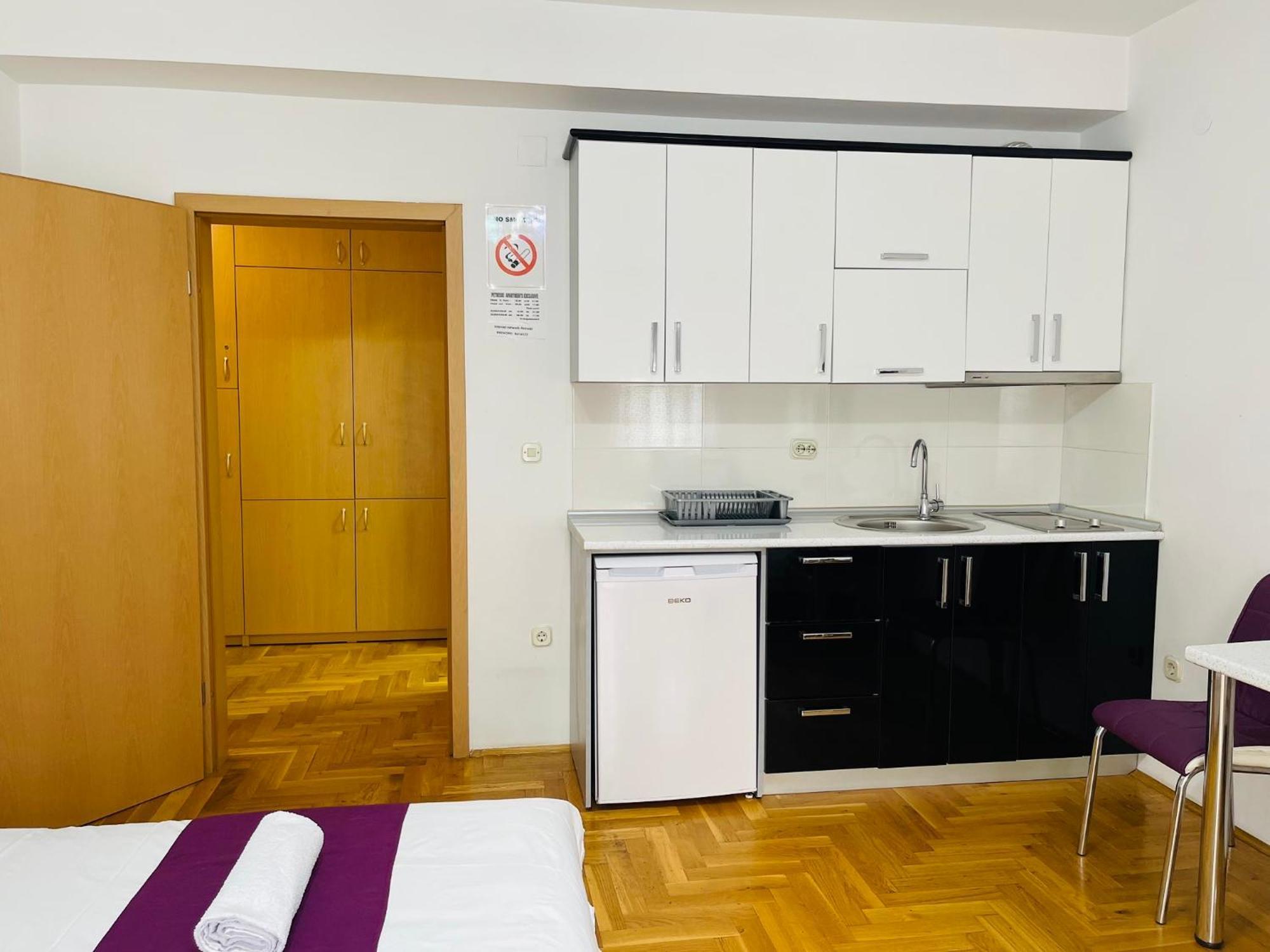 Front Beach Exclusive Apartments Struga Extérieur photo