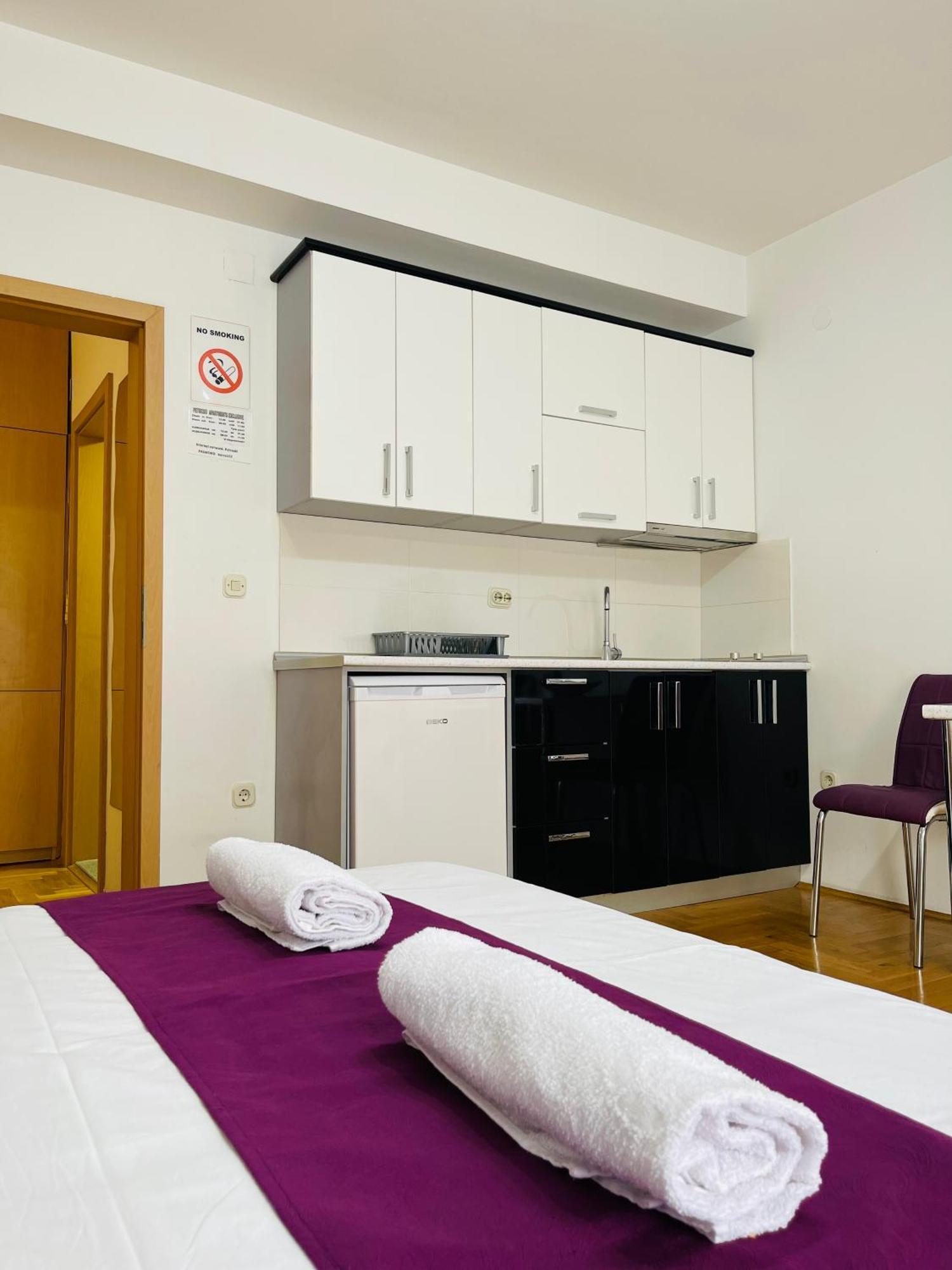 Front Beach Exclusive Apartments Struga Extérieur photo