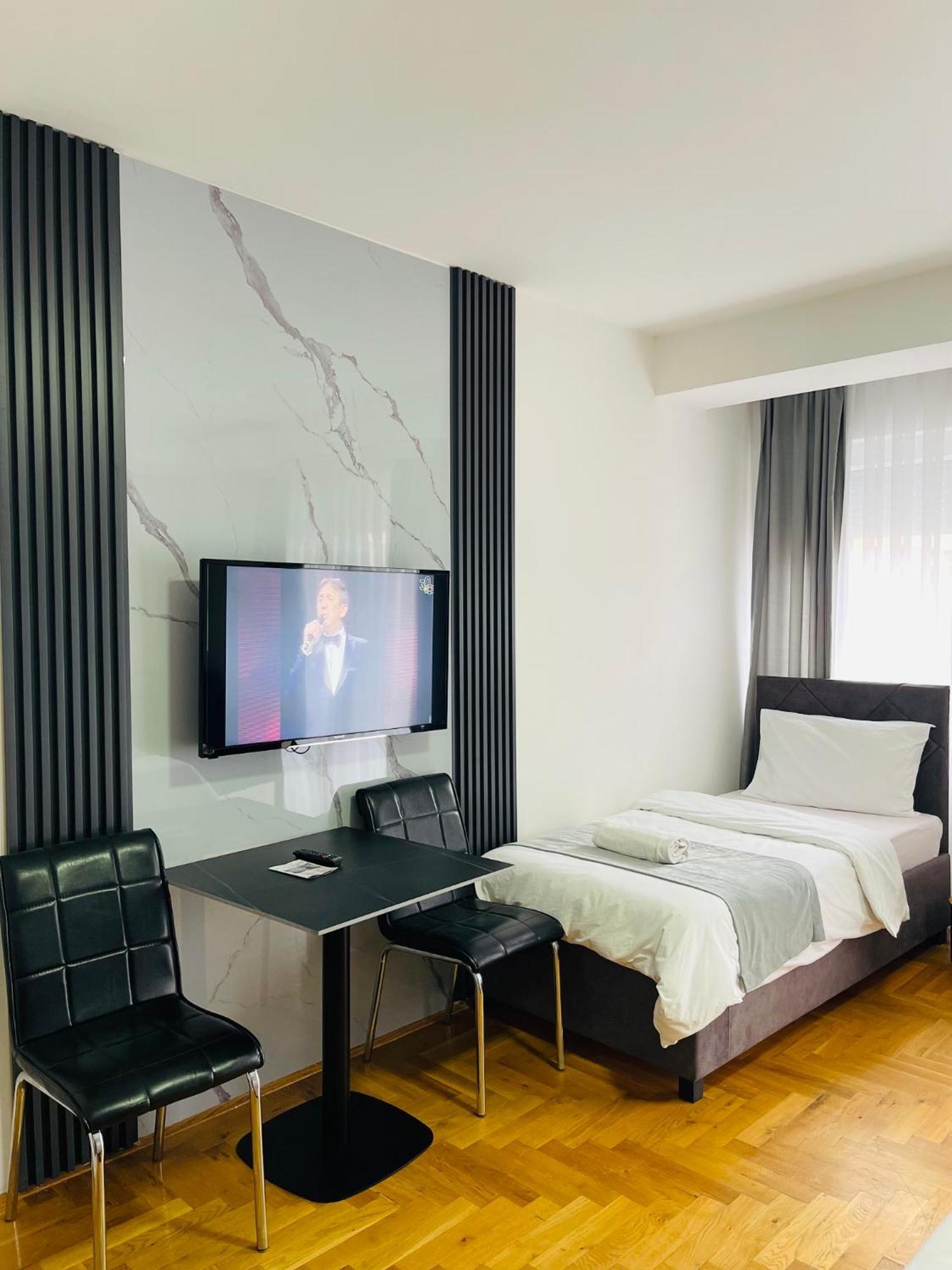 Front Beach Exclusive Apartments Struga Extérieur photo